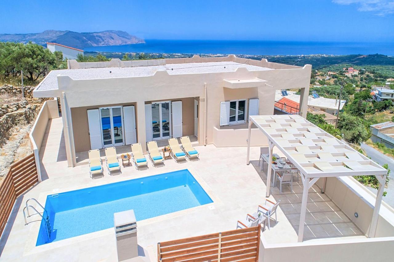 Villa Di Giorgio Heated Pool Kournás Eksteriør bilde